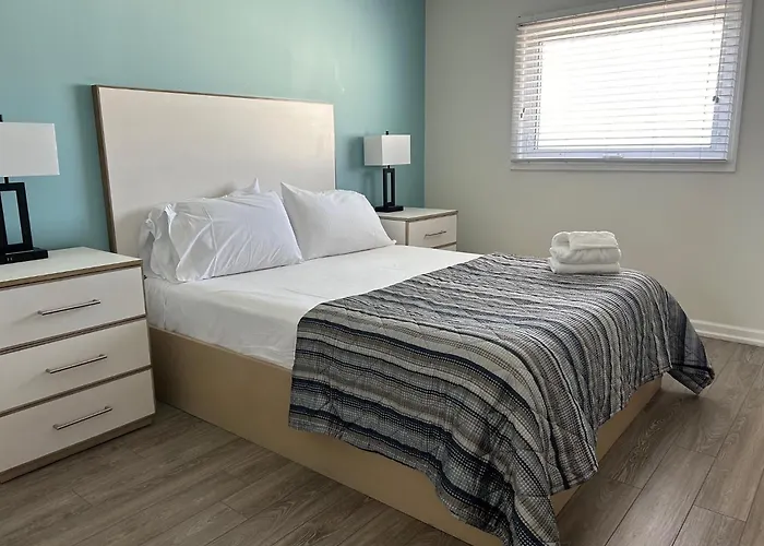 Esplanade Suites - A Sundance Vacations Property